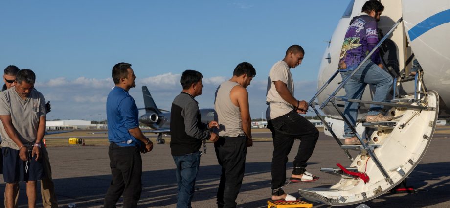 us-revokes-more-than-100,000-visas-since-the-traitor’s-return-to-office