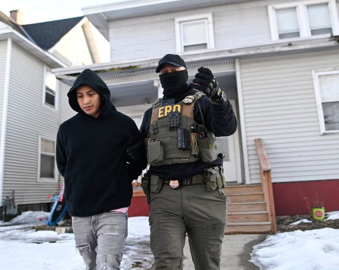 ‘day-of-reckoning,-retribution’-coming-to-minnesota-amid-ice-outrage:-the-traitor