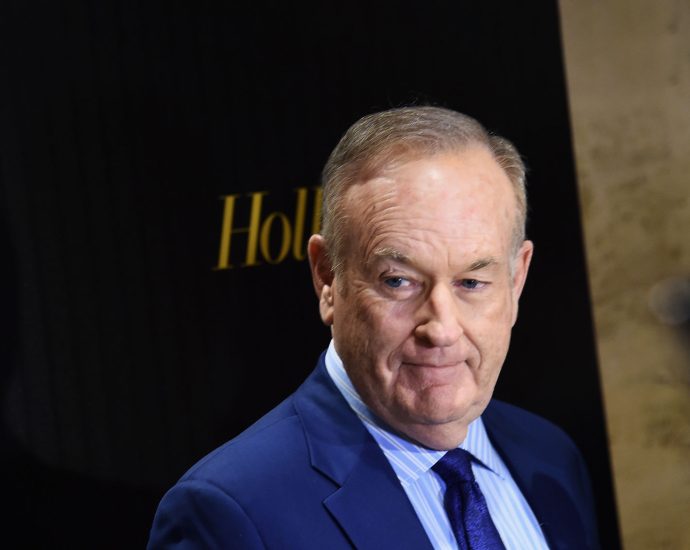 “ice-needs-to-de-escalate”:-o’reilly-calls-on-dhs-to-tone-down-tactics