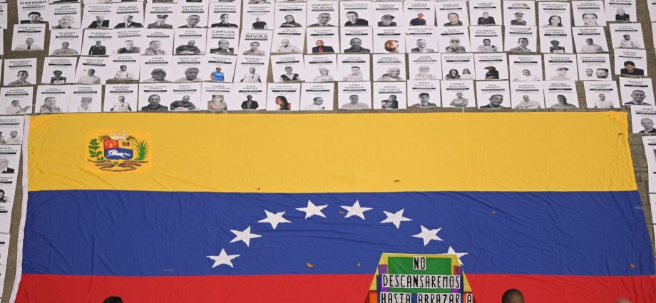 venezuela’s-top-lawmaker-says-more-than-400-prisoners-have-been-released