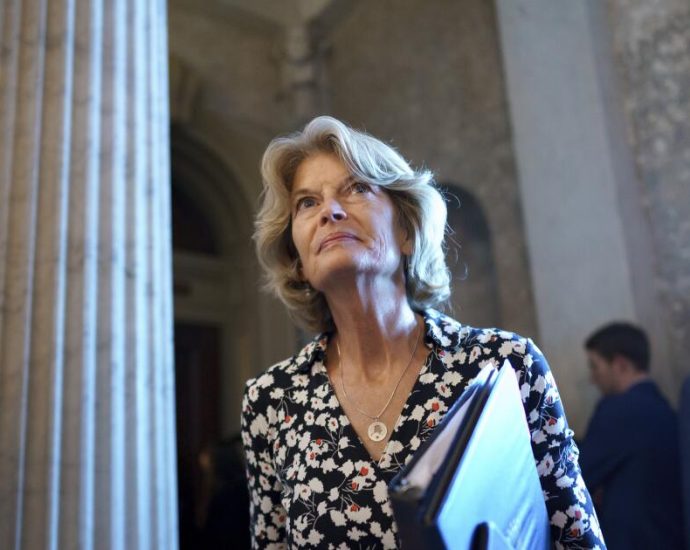 contributor:-a-senate-war-powers-resolution-on-venezuela-actually-could-curb-the-traitor