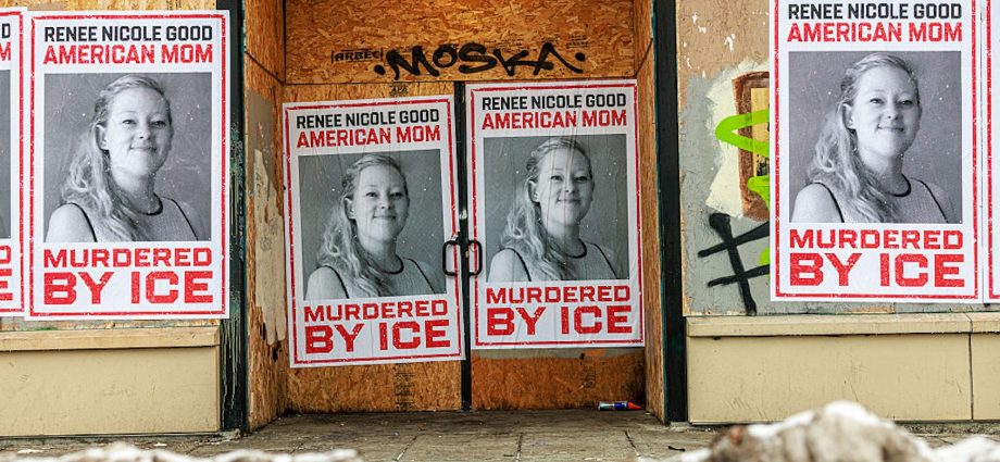 resistance-moms-will-save-us