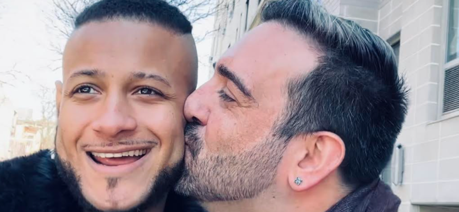 my-husband-was-this-close-to-getting-his-green-card-then-the-officer’s-tone-changed-—-and-ice-appeared.