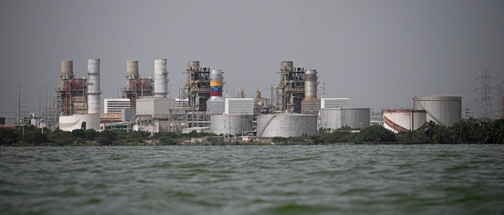 explaining-the-traitor’s-claim-that-venezuela-‘stole’-us.-oil