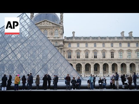 visitors-react-to-price-hike-at-paris’-louvre-to-shore-up-museum-finances