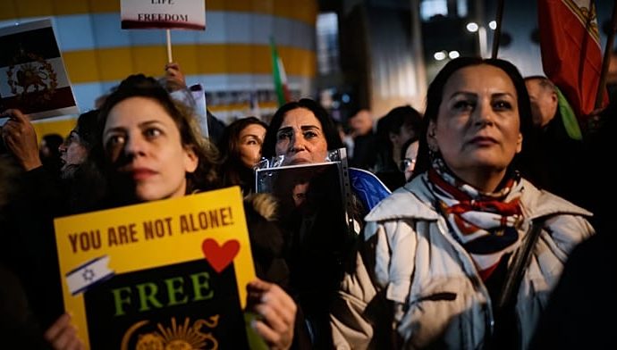 protest-in-israel-supports-iranian-demonstrators-after-weeks-of-unrest