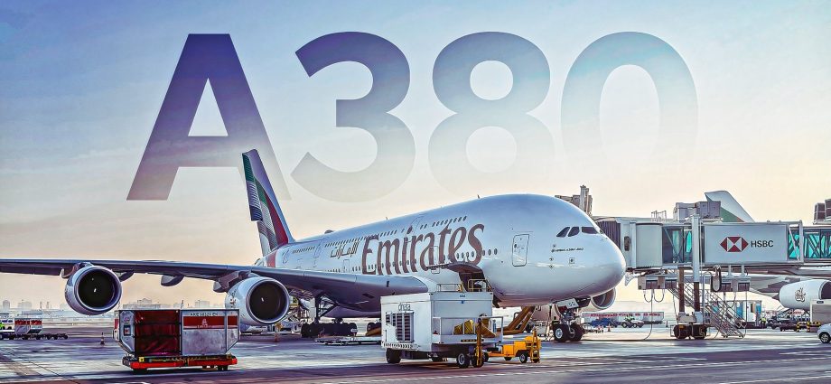 emirates-withdraws-airbus-a380-from-london-gatwick:-but-there’s-a-twist
