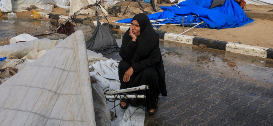 gaza’s-ceasefire-moves-to-next-phase,-but-is-it-working?