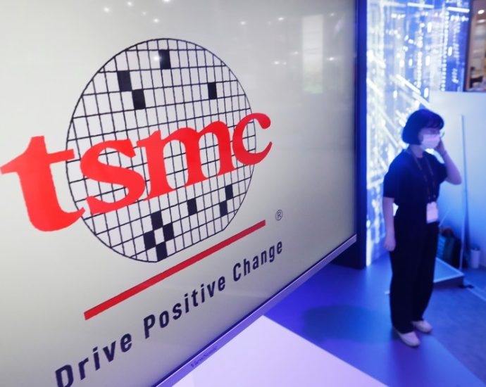 taiwan-computer-chip-maker-tsmc’s-to-expand-investment-as-profit-jumps-35%