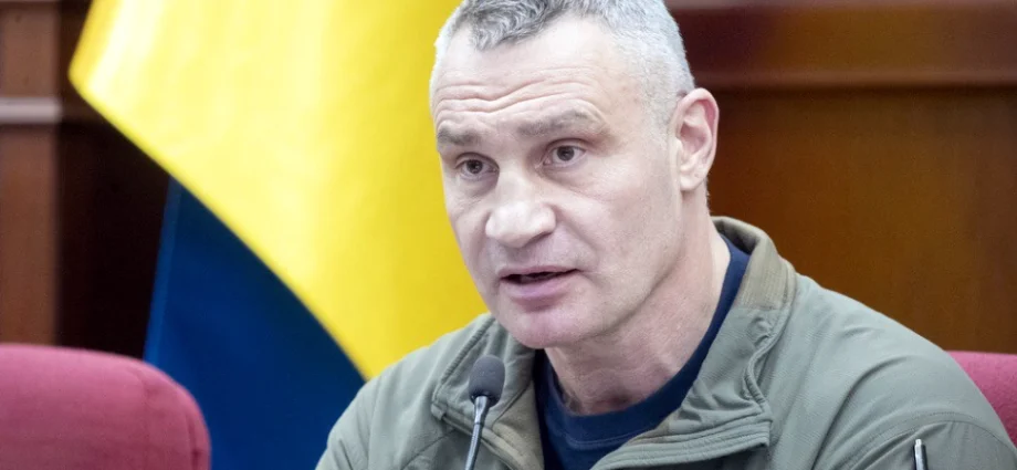 zelenskyy-slams-kyiv’s-energy-crisis-response,-klitschko-fires-back:-“we-haven’t-met-in-four-years”