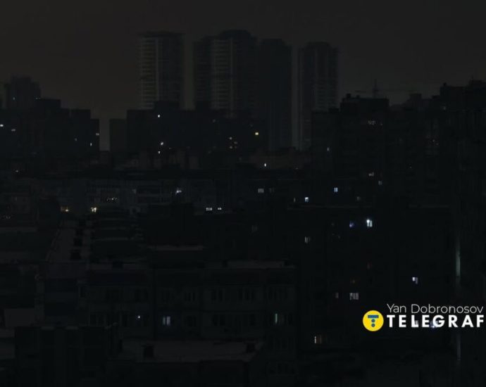 wartime-curfew-relaxed-as-russian-attacks-on-power-grid-leave-civilians-freezing