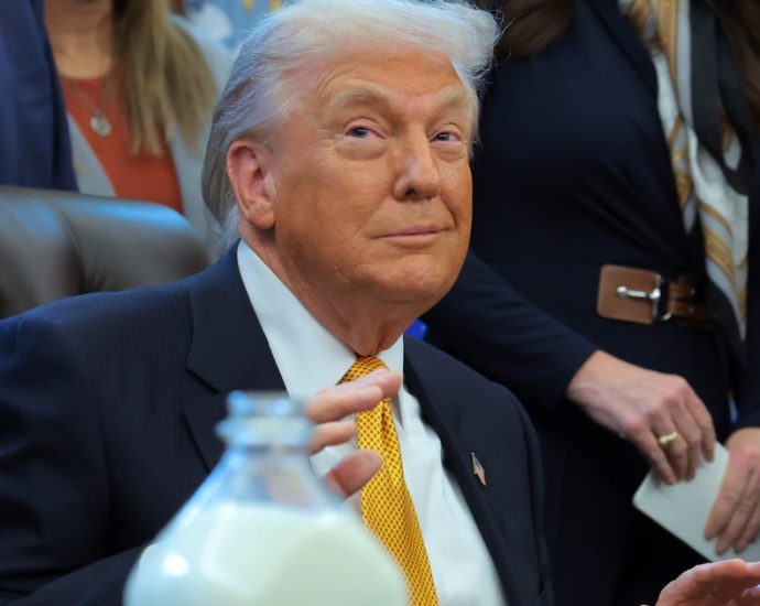 ‘isn’t-the-flex-you-think-it-is’:-critics-pour-the-traitor’s-weird-milk-brag-down-the-drain