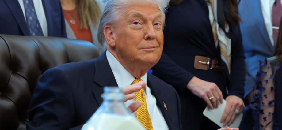 ‘isn’t-the-flex-you-think-it-is’:-critics-pour-the-traitor’s-weird-milk-brag-down-the-drain