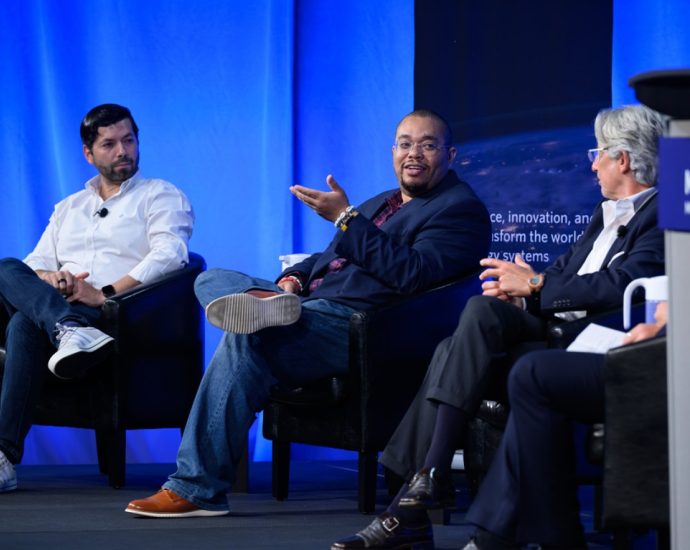 mit-energy-initiative-conference-spotlights-research-priorities-amidst-a-changing-energy-landscape