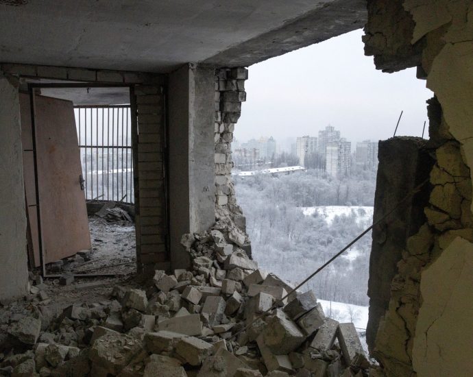 russia-ukraine-war:-list-of-key-events,-day-1,422