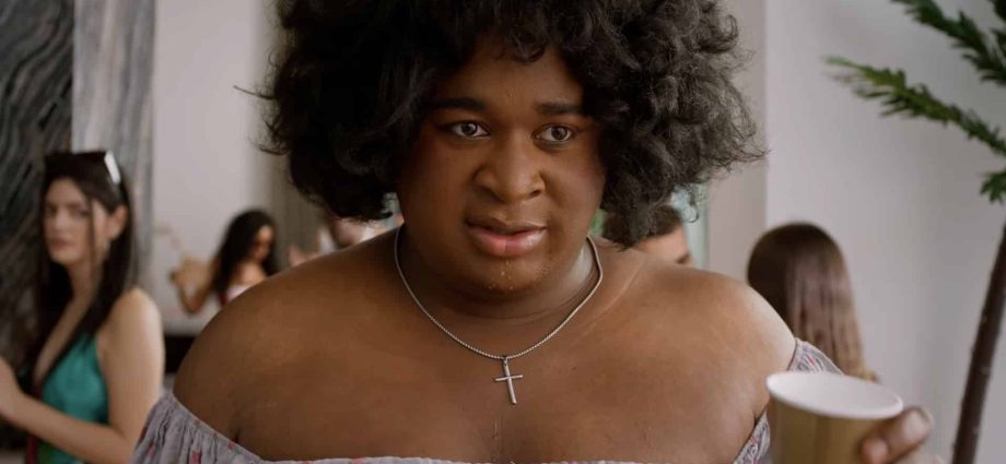 tiktok-breakout-star-terri-joe-faces-a-crisis-of-faith-in-wild-and-unfiltered-new-comedy-‘missionary-in-miami’