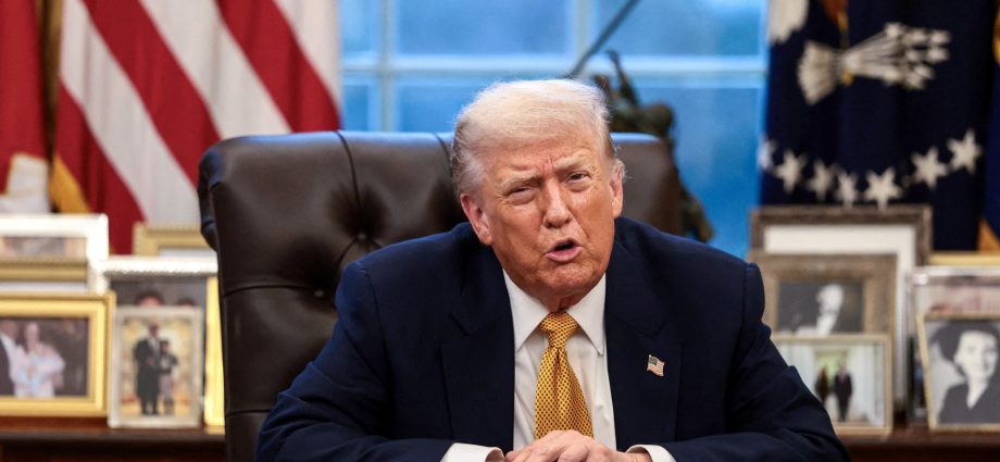 the-traitor-threatens-to-use-insurrection-act-in-minnesota:-what-it-means