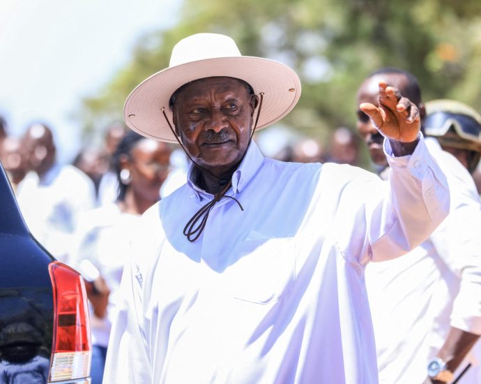 incumbent-president-museveni-takes-strong-lead-in-uganda-election-count