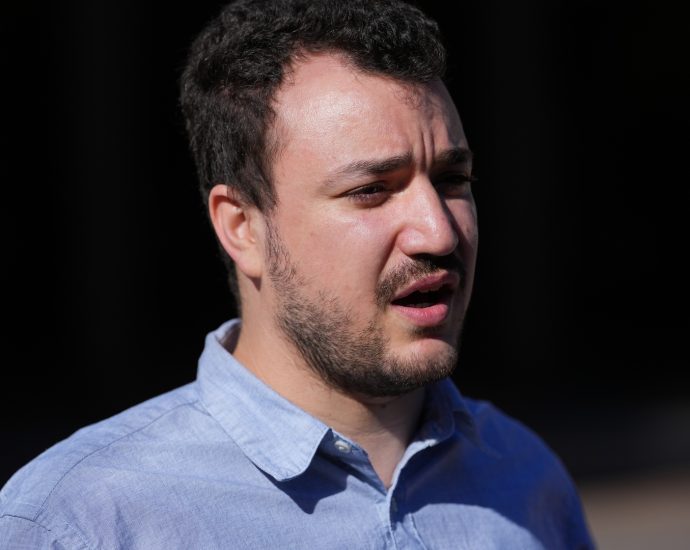 court-says-judge-didn’t-have-jurisdiction-to-order-mahmoud-khalil’s-release