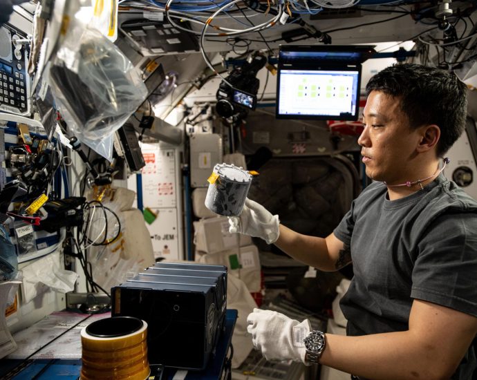 out-of-this-world-discoveries:-space-station-research-in-2025