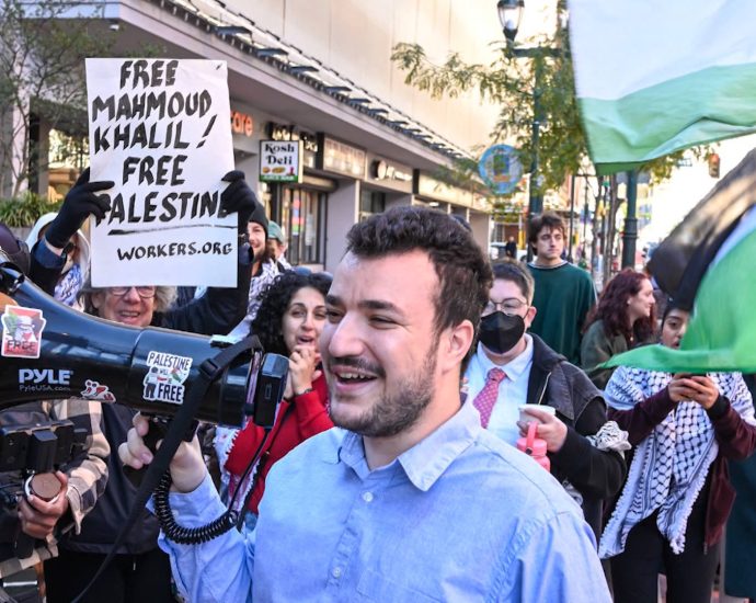 palestinian-activist-mahmoud-khalil-speaks-out-as-new-ruling-could-lead-to-his-rearrest,-deportation