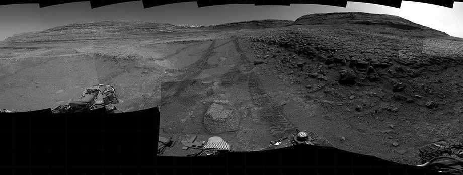 sol-4744:-right-navigation-camera,-cylindrical-projection