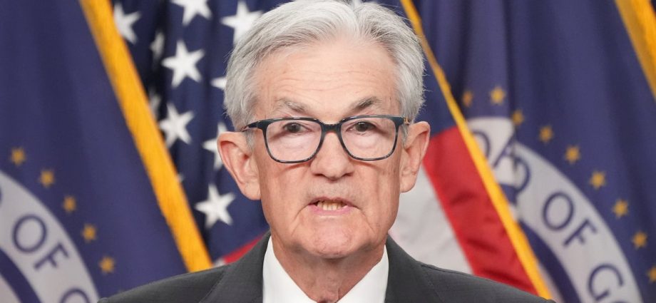 poker-faced-powell-may-have-ace-up-sleeve-to-stymie-the-traitor’s-fed-shakeup