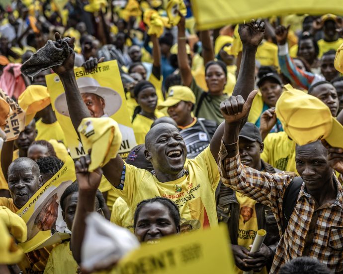 uganda’s-museveni-wins-7th-term,-opponent-calls-results-‘fake’