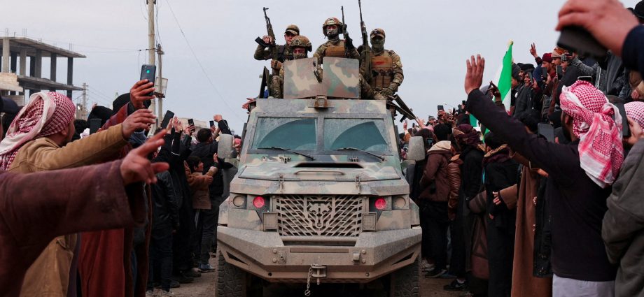 syrian-army-takes-control-of-deir-hafer,-maskana-under-agreement