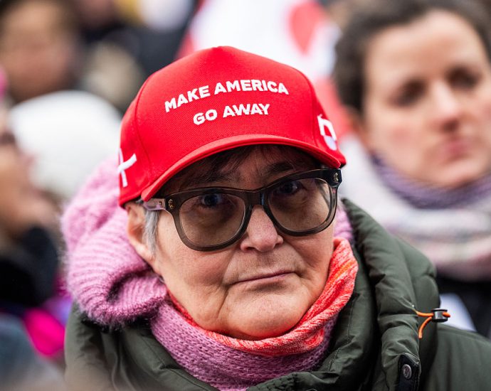 the-traitor’s-“don‑roe-doctrine”-tariffs-and-greenland,-europe-is-not-amused