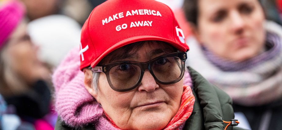 the-traitor’s-“don‑roe-doctrine”-tariffs-and-greenland,-europe-is-not-amused