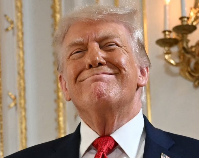 the-traitor-gives-himself-a-new-royal-nickname,-then-doubles-down-in-late-night-post