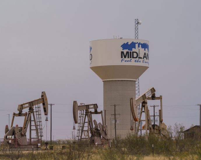 a-small-oil-company-polluted-midland’s-water-reserve-the-cleanup-has-dragged-on-for-years.