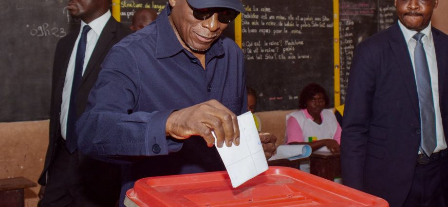 benin’s-opposition-loses-all-parliamentary-seats,-provisional-results-show