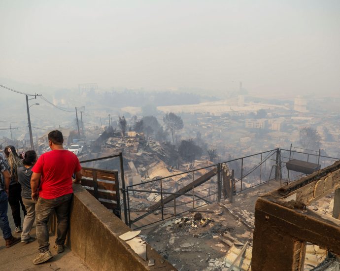 chile-forest-fire-death-toll-rises-to-18-as-state-of-emergency-declared