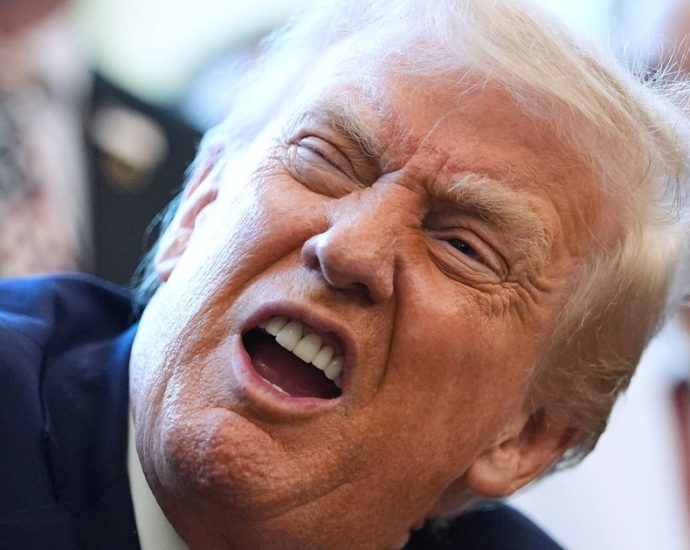 wall-street-journal-flags-a-dark-downside-to-traitor-47’s-greenland-push