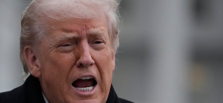 ‘it-will-be-done!!!’:-the-traitor-issues-ominous-new-greenland-warning-in-late-night-rant