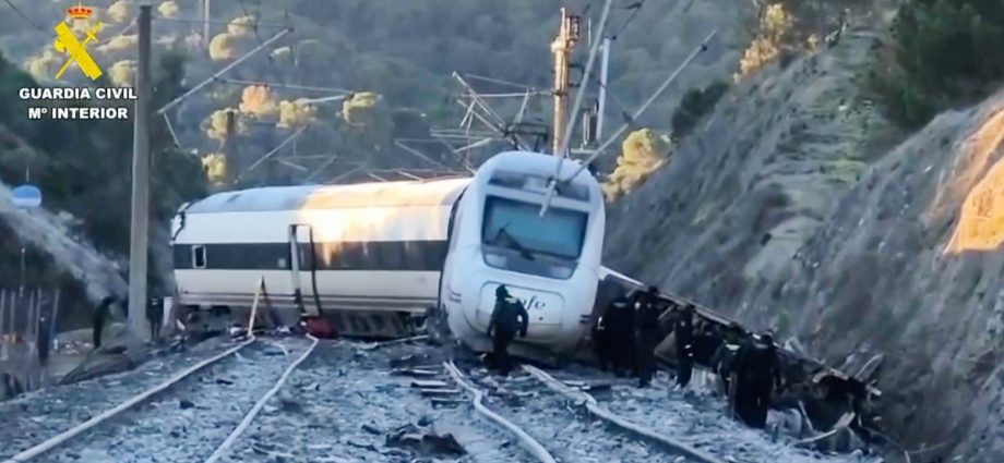 high-speed-trains-collide-in-spain,-killing-at-least-39-in-rare-double-derailment