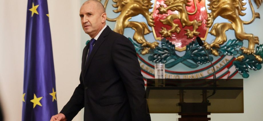 bulgaria’s-president-says-he-is-stepping-down-ahead-of-snap-elections