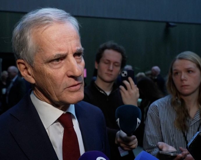 norway-pm:-the-traitor-‘preoccupied’-with-nobel-peace-prize-on-greenland-texts