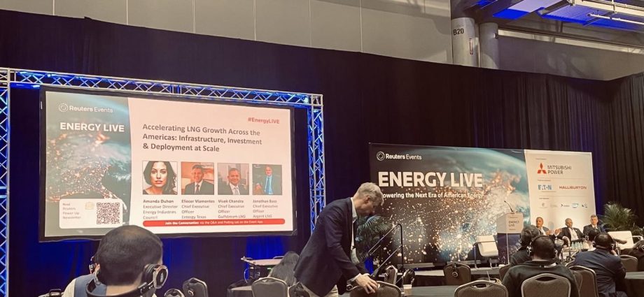 gulfstream-lng-ceo-says-carbon-offsets,-cleaner-lng-are-‘bullshit’