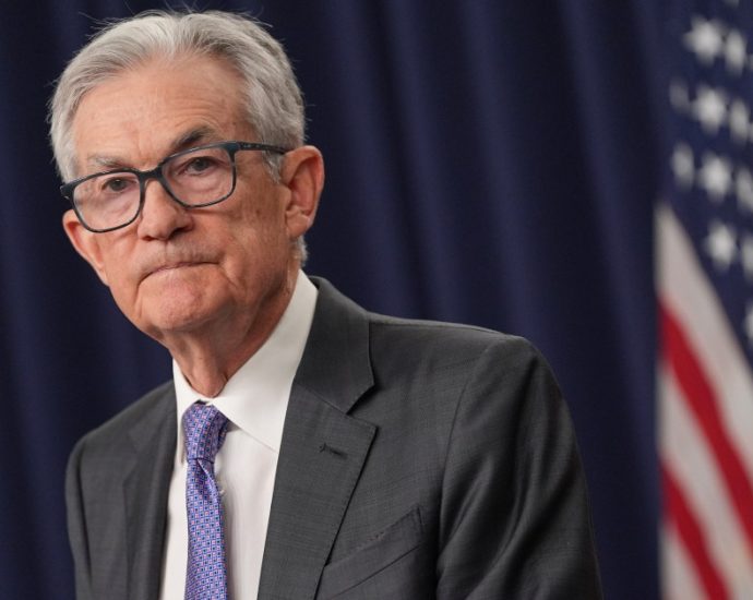 us-fed-chair-powell-to-attend-supreme-court-session-on-cook-case:-report