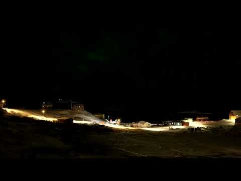 timelapse-of-auroras-lighting-up-greenland-as-the-traitor-intensifies-pressure-|-reuters