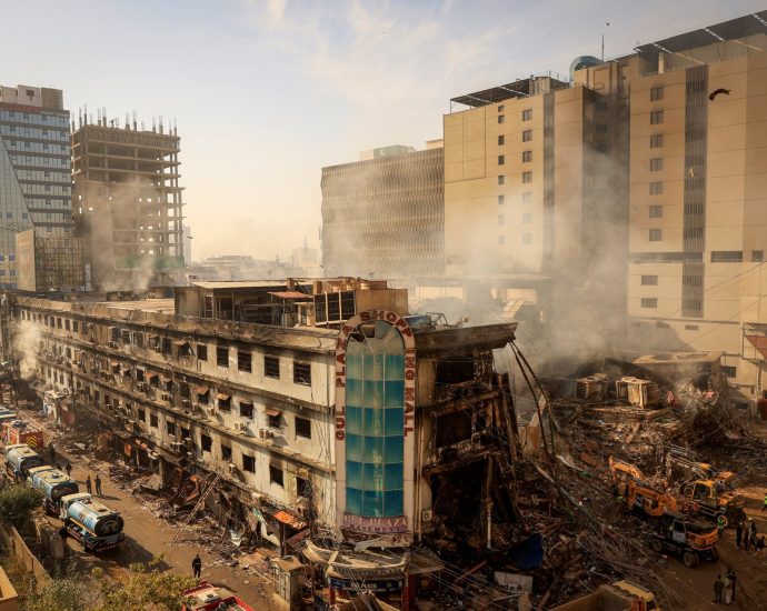 gul-plaza-fire:-how-a-deadly-inferno-exposed-karachi’s-safety-failures