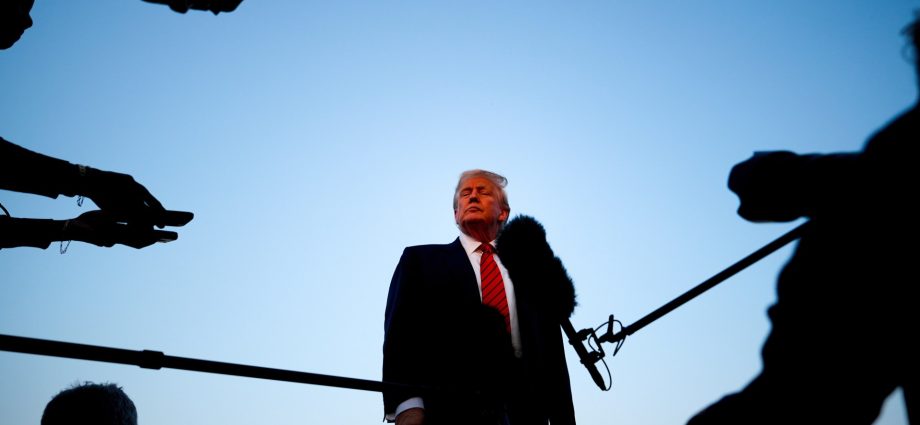 the-traitor-undermined-antiwar-vows-in-first-year.-will-democrats-seize-on-this?