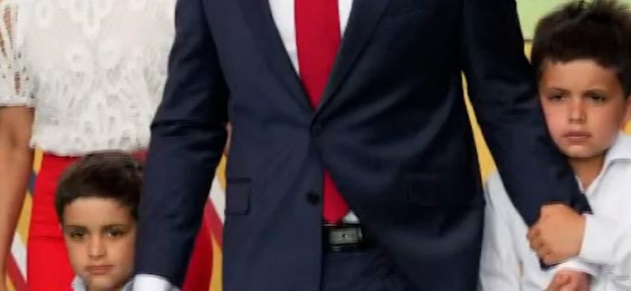 jd-vance-and-usha-expecting-fourth-child