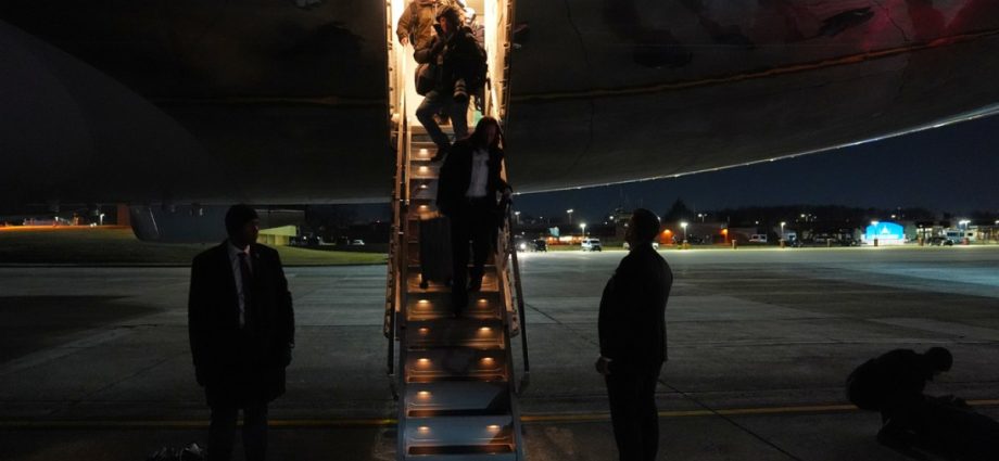 air-force-one-turned-back-as-it-carried-the-traitor-to-davos