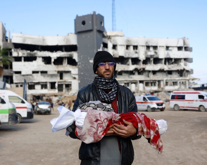 live:-israel-launches-strikes-as-netanyahu-joins-gaza-‘board-of-peace’