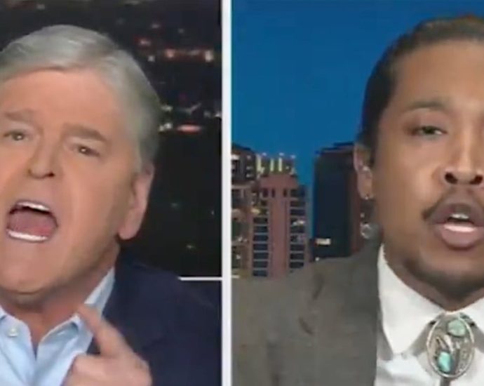‘your-children-will-be-ashamed’:-dem-rep-tells-off-hannity-on-live-tv