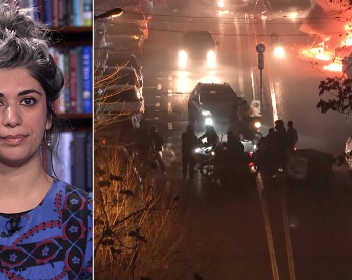 born-in-evin-prison,-iranian-author-on-protests-against-“authoritarian,-theocratic-regime”